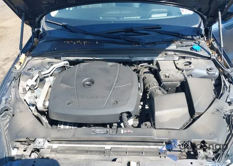 2019 Volvo S60 T6 Inscription from USA, damaged, VIN 7JRA22TL2KG012176